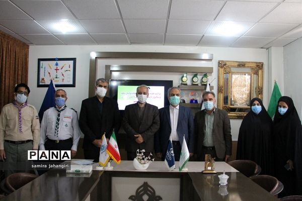 حضور مدیرکل آموزش و پرورش استان درسازمان دانش آموزی در سالروز تاسیس سازمان دانش آموزی