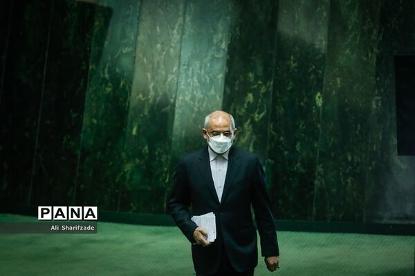 حضور وزیر آموزش و پرورش  در صحن علنی مجلس شورای اسلامی