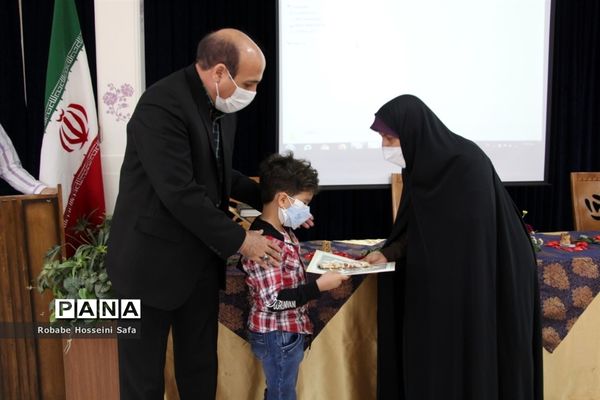 مراسم اختتامیه مسابقات قرآن، عترت، نماز و محفل انس با قرآن کریم منطقه ۱۷