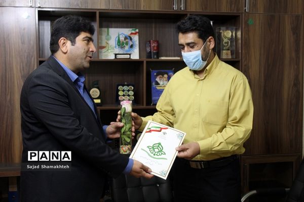 آیین تجلیل از پیشکسوتان و اعضای حوزه ستادی سازمان دانش آموزی خوزستان