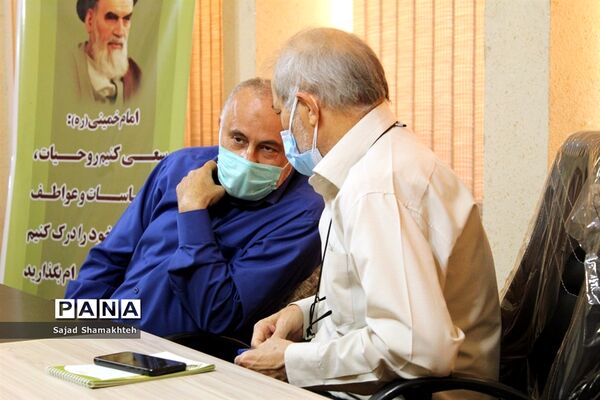آیین تجلیل از پیشکسوتان و اعضای حوزه ستادی سازمان دانش آموزی خوزستان
