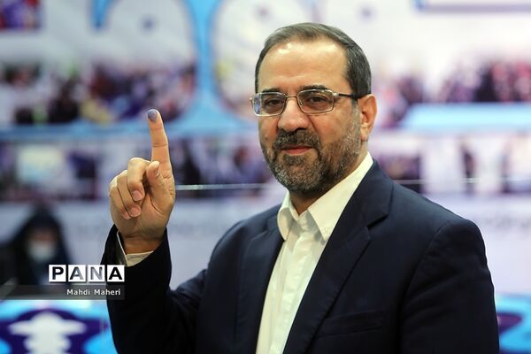 دومین روز ثبت‌نام از داوطلبان انتخابات سیزدهمین دوره ریاست‌جمهوری