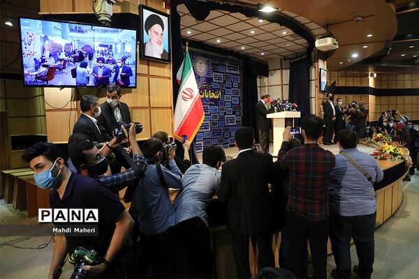 دومین روز ثبت‌نام از داوطلبان انتخابات سیزدهمین دوره ریاست‌جمهوری