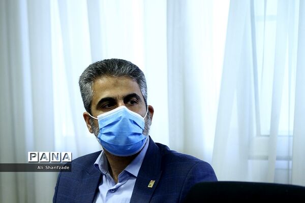شورای هماهنگی تشکل‌های دانش آموزی با موضوع رای اولی‌ها