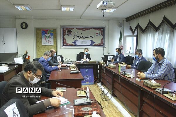 شورای هماهنگی تشکل‌های دانش آموزی با موضوع رای اولی‌ها