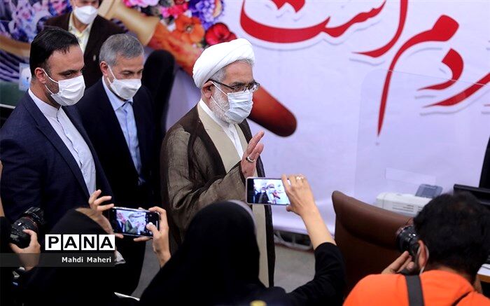 منتظری: مسئولان زمینه مشارکت حداکثری در انتخابات را فراهم کنند