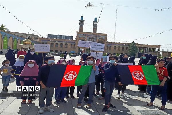 مراسم یادبود دانش‌آموزان شهید افغانستان در پیشوا