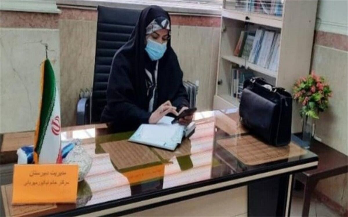 تهیه 16 گوشی و تبلت برای دانش‌آموزان نیازمند در نخستین سال مدیریت مدرسه