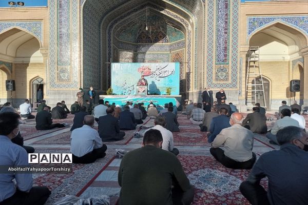 برگزاری مراسم نماز عید سعید فطردر زیارتگاه شهید مدرس کاشمر