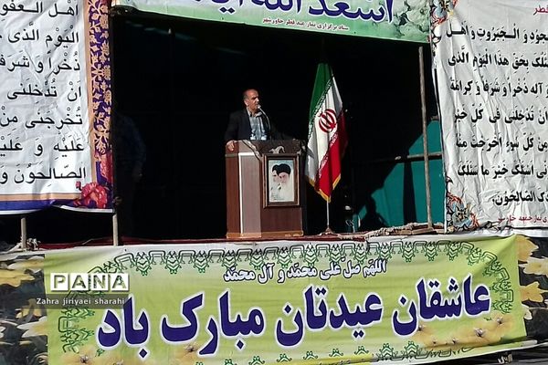 اقامه نماز عید فطر در خاورشهر بارعایت پروتکل و فاصله گذاری