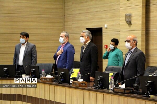 برگزاری نشست مجلس دانش آموزی استان یزد