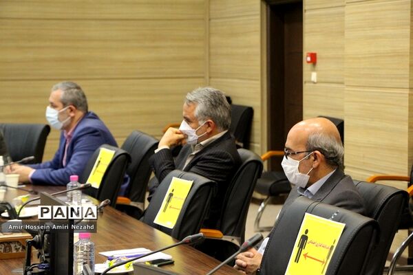 برگزاری نشست مجلس دانش آموزی استان یزد