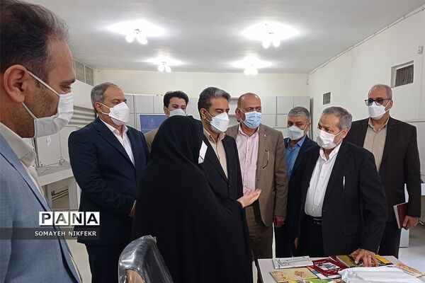 بازدیدمعاون پرورشی و فرهنگی وزارت آموزش و پرورش از دبیرخانه داوری جشنواره معلمان مؤلف