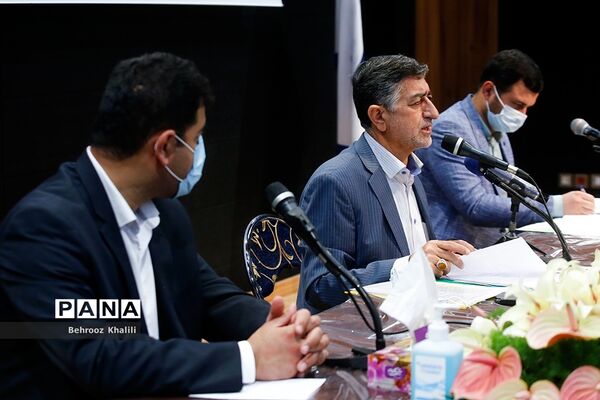 نشست خبری رئیس هیات مرکزی نظارت بر انتخابات شوراهای اسلامی کشور