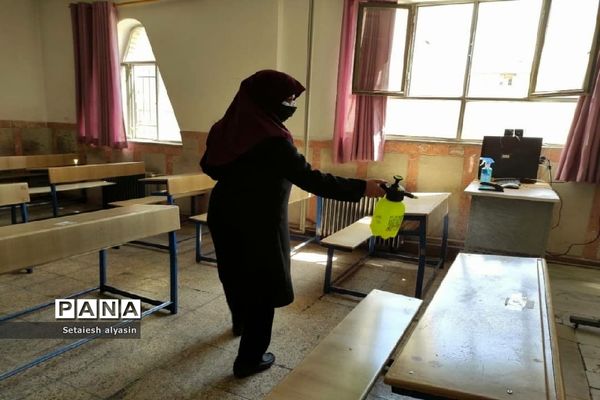 برگزاری امتحانات نهایی دبیرستان راه زینب (س) منطقه ۱۳