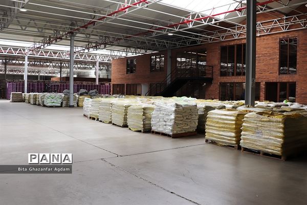 بازدید از مجتمع‌های گلخانه‌ای ارس تارلا امیر و امین تارلا شهرستان جلفا