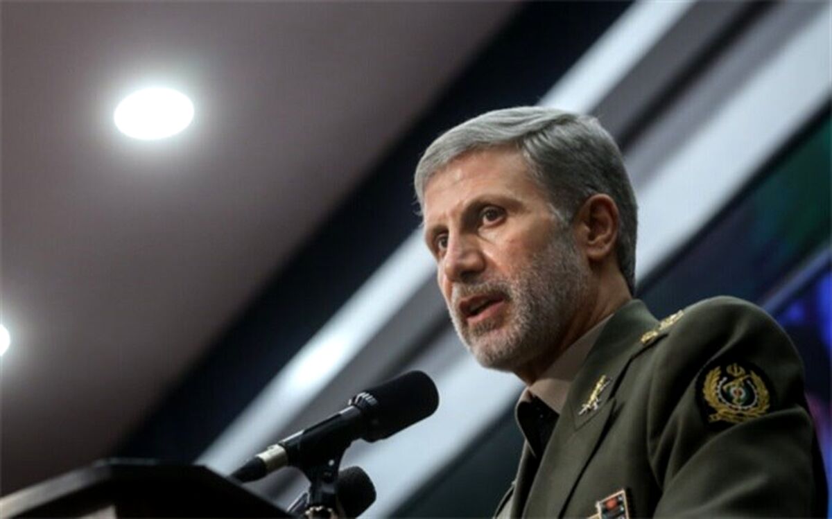 وزیر دفاع: ایران امنیت را برای همه کشورهای منطقه می‌خواهد