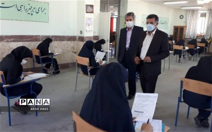 بازدید فرماندار شهرستان صحنه  از حوزه های امتحانی