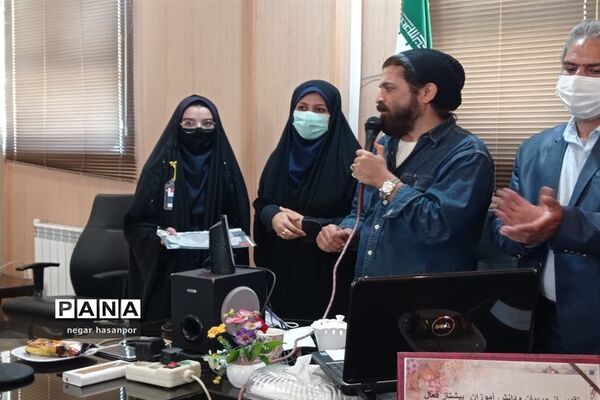 تقدیراز مربیان و دانش آموزان پیشتاز فعال فلاورجان