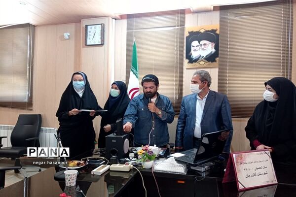 تقدیراز مربیان و دانش آموزان پیشتاز فعال فلاورجان
