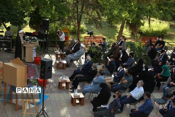 رونمایی  از کتاب «وهابیت در آینه حقیقت»