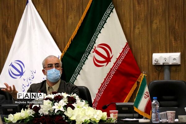 نشست هم‌اندیشی معاونان پرورشی قطب شهید شوشتری