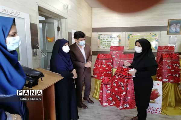 آیین اختتامیه طرح یاریگران زندگی در ناحیه یک اهواز