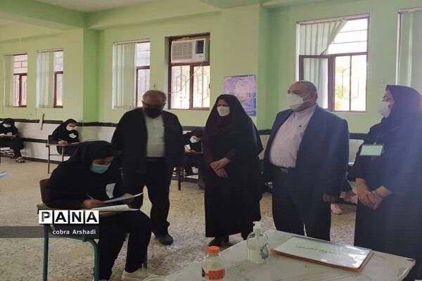 بازدید مدیر آموزش و پرورش شهرستان بوشهر از حوزه امتحانات نهایی