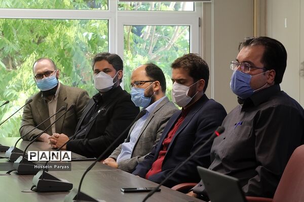 نشست خبری 100 تکاپوی صادراتی