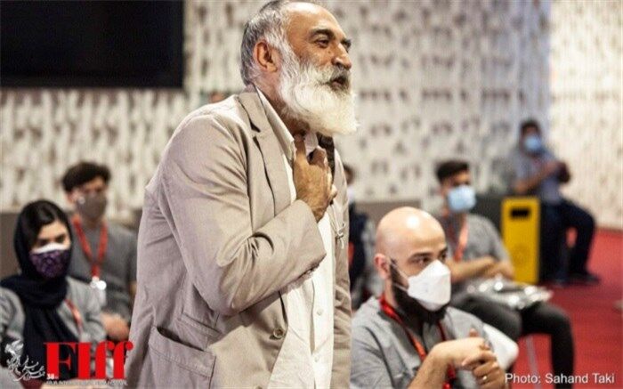 افتتاح نمایشگاه پوستر فیلم‌های دهه ۶۰ و ۷۰ در جشنواره جهانی فیلم فجر