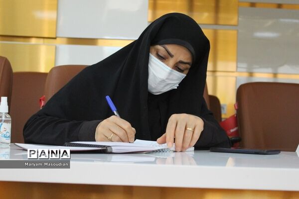 نشست خبری بنیاد خیرین استان بوشهر حامی دانشگاه فرهنگیان