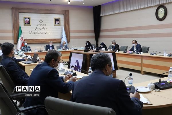 جلسه ستادی اجرای برنامه سنجش سلامت جسمانی و آمادگی تحصیلی نوآموزان استان آذربایجان شرقی