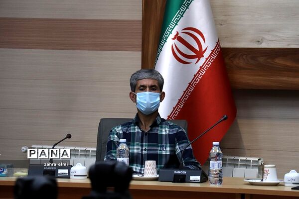 جلسه ستادی اجرای برنامه سنجش سلامت جسمانی و آمادگی تحصیلی نوآموزان استان آذربایجان شرقی