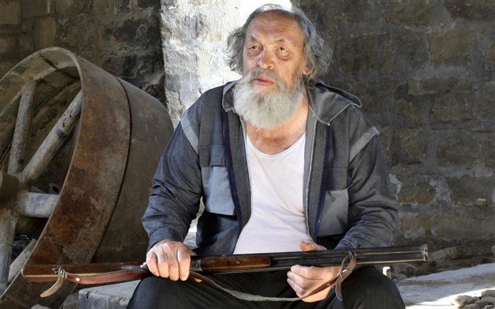 «مراسم تدفین کلاغ‌ها»؛  تجربه تلخی که زنان کسب می‌کنند