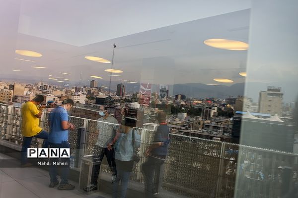 دومین  روز از سی و هشتمین جشنواره جهانی فیلم فجر