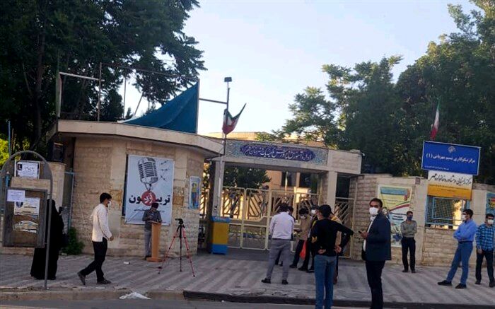 برگزاری تریبون آزاد در شهرکرد