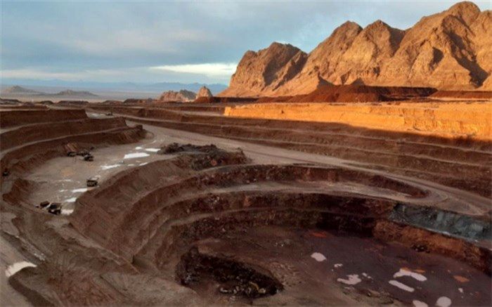 لزوم تجدیدنظر در  واگذاری‌های غلط معادن