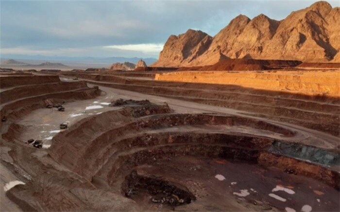 لزوم تجدیدنظر در  واگذاری‌های غلط معادن