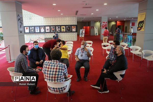 چهارمین روز از سی و هشتمین جشنواره جهانی فیلم فجر