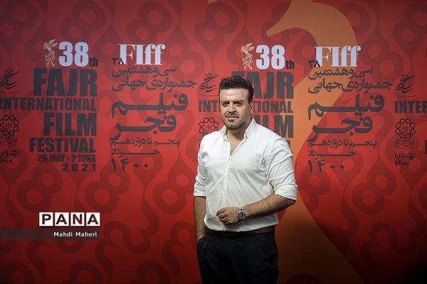 چهارمین روز از سی و هشتمین جشنواره جهانی فیلم فجر