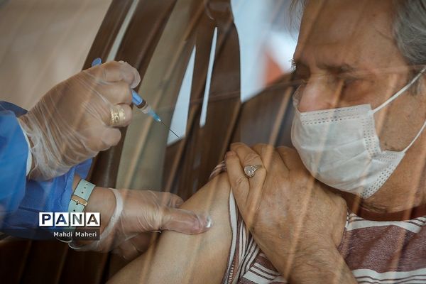 واکسیناسیون هنرمندان پیشکسوت