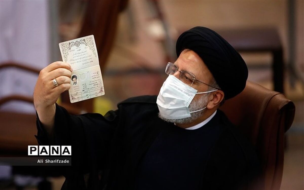 تکذیب ریاست تهیه‌کننده گاندو بر ستاد هنرمندان رییسی