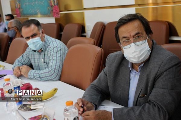 جلسه انتخابات اعضای هیات مدیره بنیاد خیرین حامی دانشگاه فرهنگیان استان بوشهر