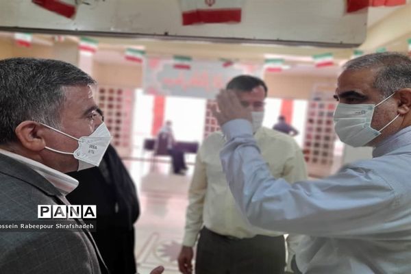 بازدید مدیرکل امور شاهد و ایثارگران وزارت آموزش و پرورش از حوزه امتحانات نهایی منطقه 16 تهران