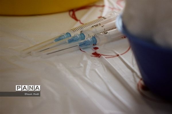 واکسیناسیون کرونا در آسایشگاه شهید بهشتی مشهد
