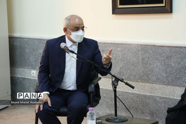 دیدار وزیر آموزش و پرورش با نماینده ولی فقیه و امام جمعه بوشهر