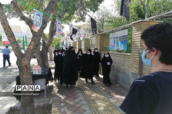 مراسم ارتحال حضرت امام خمینی (ره) و یادبود ۱۵ خرداد ناحیه دو شهر ری