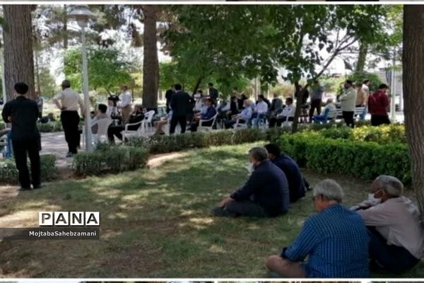 مراسم تریبون آزاد در محل آرامگاه سید حمزه کاشمر