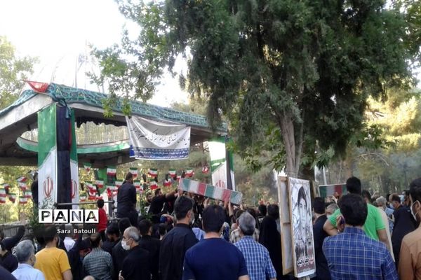 مراسم تشییع پیکر دو شهید گمنام