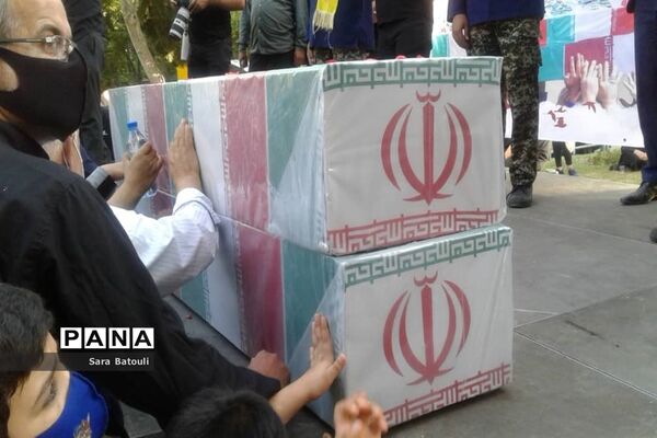 مراسم تشییع پیکر دو شهید گمنام